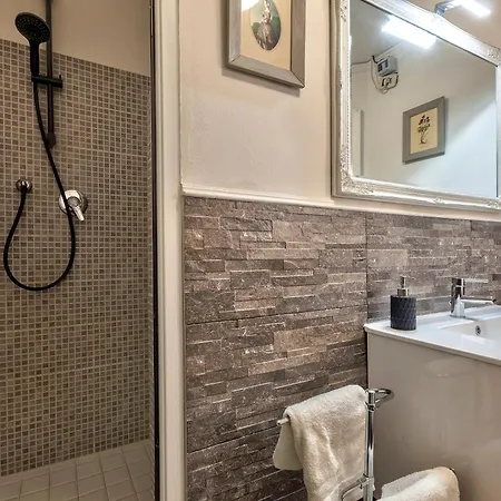 Santo Spirito Apartment